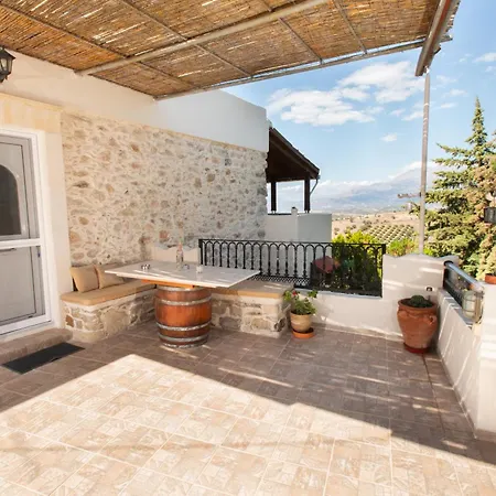 Eirini's Traditional House Vakantiehuis Lístaros