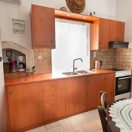 Eirini's Traditional House *