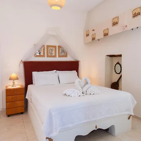 Eirini's Traditional House