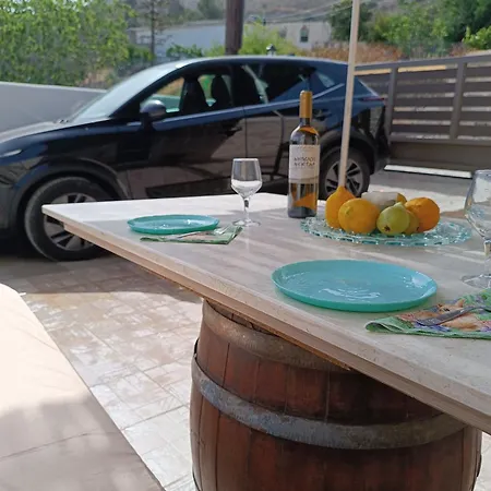 Eirini's Traditional House Lístaros